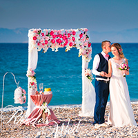 Beach romantic wedding